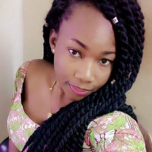 Meet your Posher, Elda